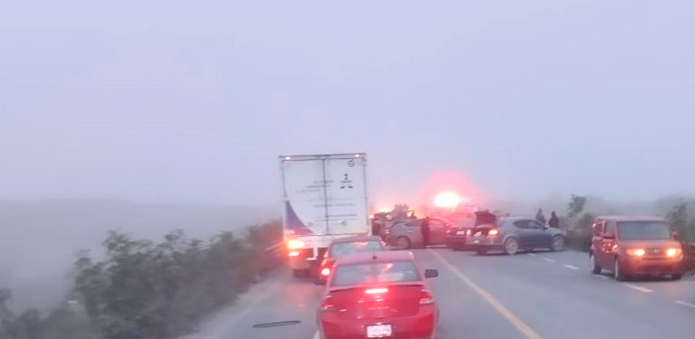 Racha De Accidentes Viales Dejan Da Os Materiales Y Caos Vehicular