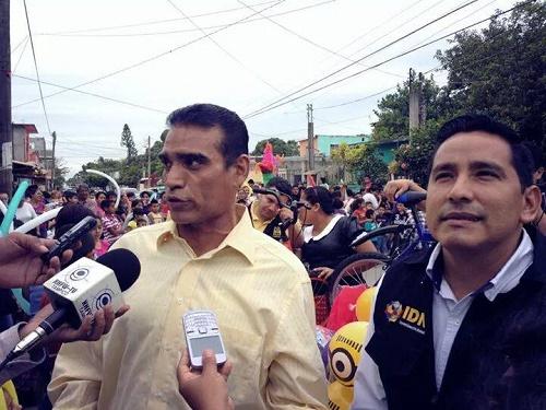 Niños de la Morelos son festejados en su día por el PRD