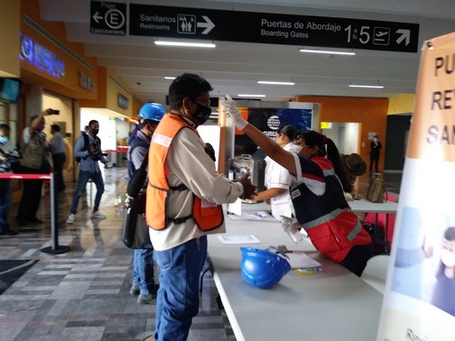Operan 5 vuelos en aeropuerto de Tampico con estrictas medidas sanitarias