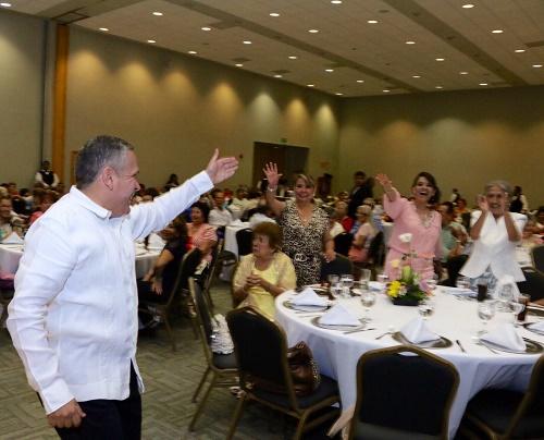 “Legado de un maestro perdura para siempre en nuestra mente y en nuestro corazón’’: Gustavo Torres