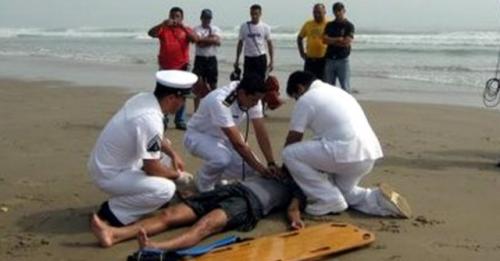 Marina instala salvavidas en Playa Bagdad