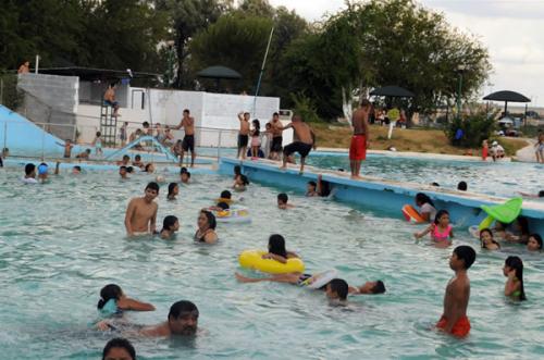Por mantenimiento, permanecerá cerrada este lunes la Alberca del Rehilete, Camécuaro.