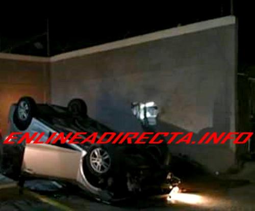 Aparece conductor que se volcó en su unidad sobre el boulevard Hidalgo