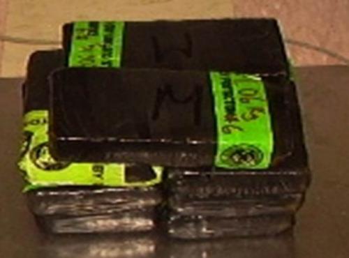 Arrestan a mujer en puente internacional de Matamoros