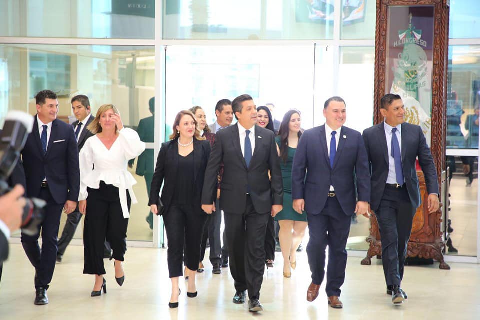 Con sesión solemne reanuda Congreso periodo de sesiones