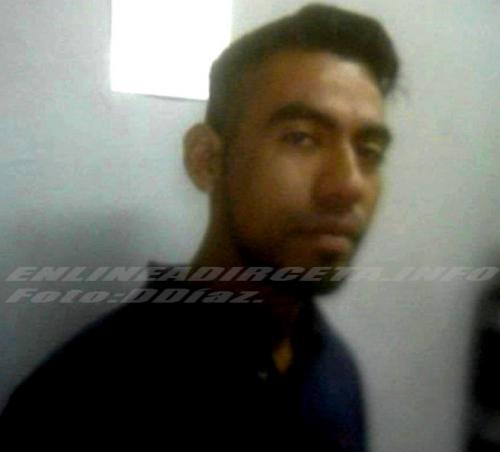 Celoso sujeto hostiga a su exmujer