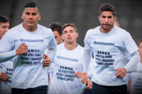 Jugadores de Chivas buscan diálogo con Jorge Vergara