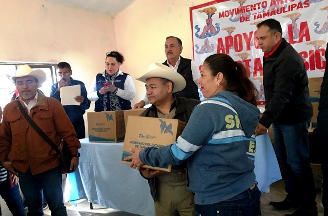 Condicionan despensas exige Sebien apoyar al PAN