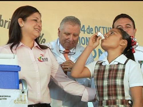 Enseña DIF la autoexploración a mujeres