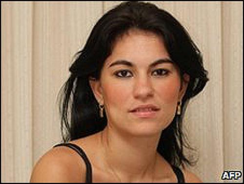 Ex amante de futbolista sirvió para alimentar a perros