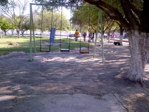 Exhortan a población protegerse de los rayos solares