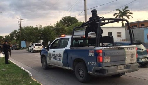 Seguridad de los tres órdenes de gobierno desalojan parques y canchas