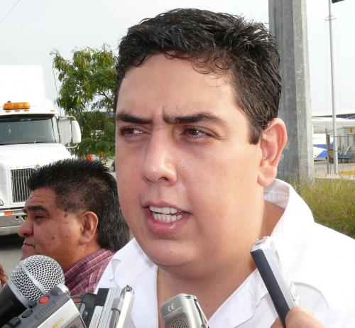 Ya esperan a “Karl” en Tamaulipas. Preveen desalojos en el sur