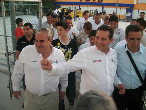 Eugenio, viajará a E.U. en defensa de inmigrantes