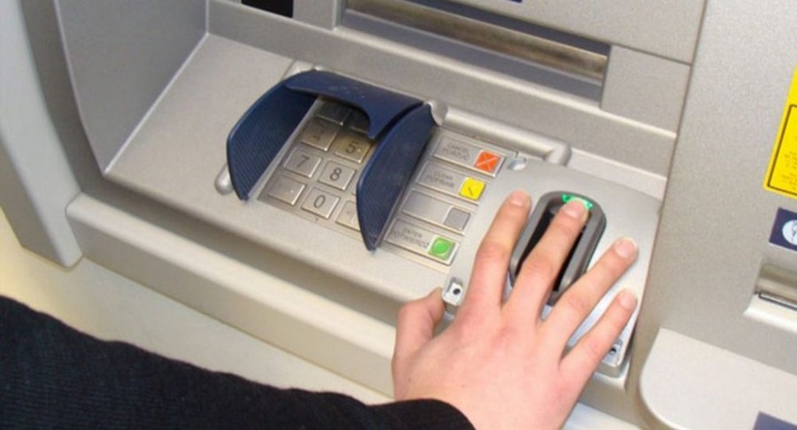 Mediante huella digital podrían realizar retiros y realizar compras