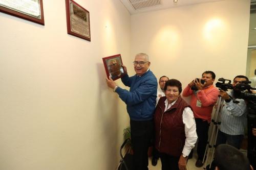 Alcaldesa encabeza ceremonia de entronización al Salón al Mérito Deportivo