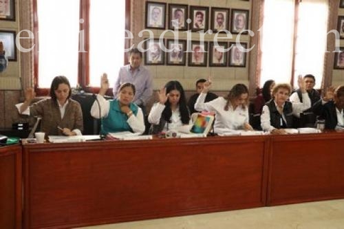 Aprueba Cabildo porteño ampliación y transferencias al Presupuesto de Egresos 2016