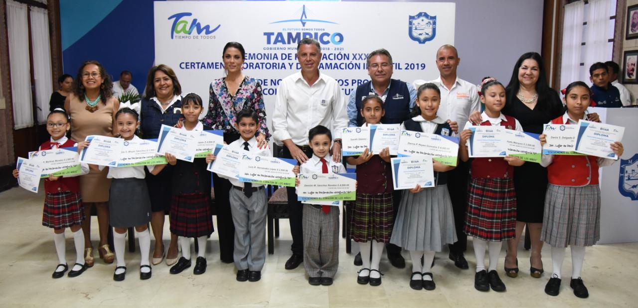 Brinda Chucho Nader Todo su Respaldo al Sector Educativo