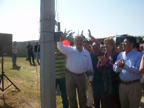 Invierten 1.4 MDP en red eléctrica en el sector Lomas Campestre.