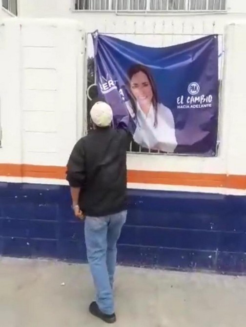 Viola Ivett Bermea Ley Electoral coloca publicidad proselitista en escuela