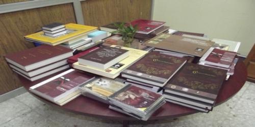 Dona la SCJN 3 mil 500 libros de jurisprudencia a biblioteca municipal