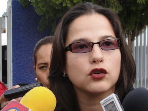 Trabajarán escuelas básicas en horario normal: SET