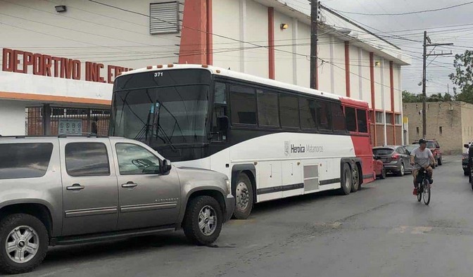 Continíºa en aumento las repatriaciones por Matamoros