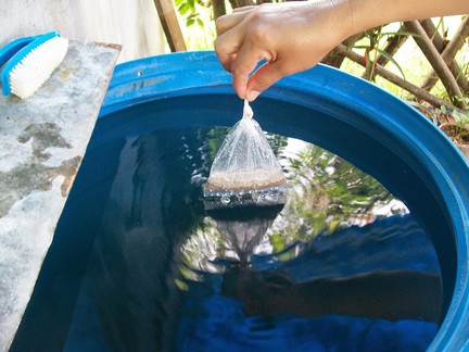 Aplican deltametrina y Malatión para fumigar