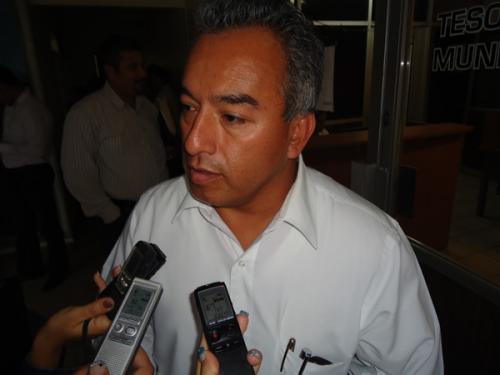 Reducirán al mínimo compensaciones para integrantes del cabildo