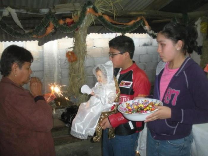 Celebran católicos el día de la Candelaria