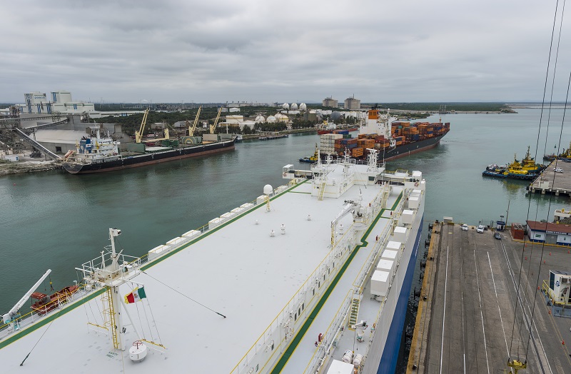 10 mil obreros podrían ser contratados en los diversos proyectos de construcción de plataformas