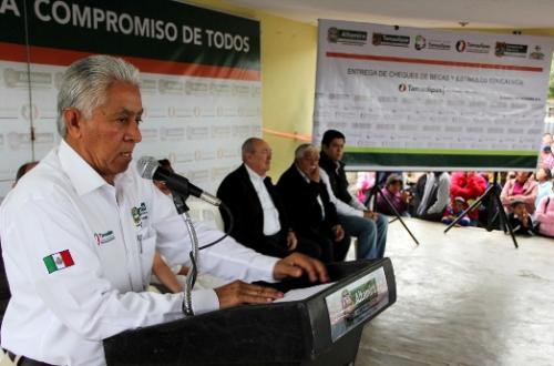 Ilimitado apoyo a la educación otorga Ayuntamiento de Altamira a sus alumnos más sobresalientes