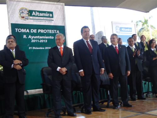 Carrillo rinde protesta como alcalde de Altamira
