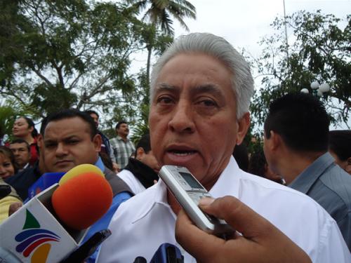 Integrantes del cabildo percibirán 8% de incremento en sueldo