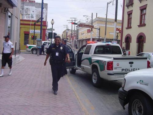 No hay ciudadanos con perfil de policía