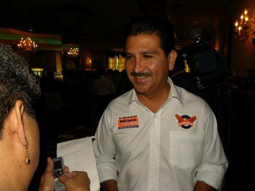 Prueba Raúl dosis de su medicina