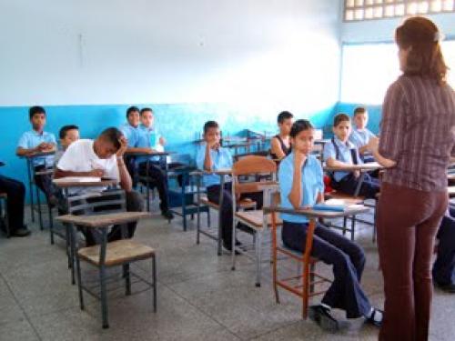 Recursos federales  para rehabilitar escuelas se