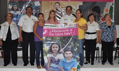 Vela Sistema DIF por la integración de las familias