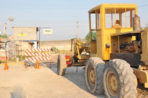 Arrancan trabajos de pavimentación en la Vicente Mendoza