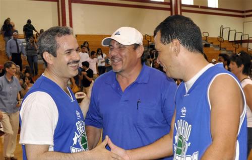 Benjamín Galván participa en evento comunitario en Laredo, Texas