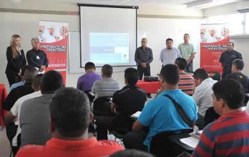 Capacitan a 40 elementos de la Secretaría de Seguridad Pública