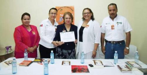 Pone en marcha el IMM círculos de lectura en base al plan estatal 2011-2016
