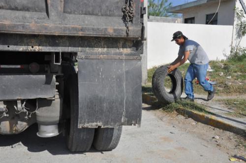 Intensifican descacharrización en Nuevo Laredo