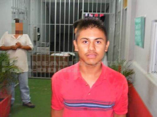 Jovenzuelo agrede a su madre