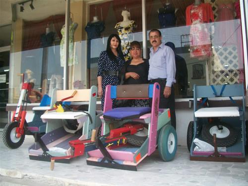 Díaz Ordaz recibe carritos PET donados por Club de Leones “La Sauteña”