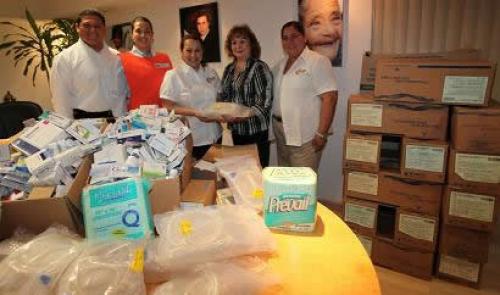 Empresa radiofónica entrega donativo de medicamentos al Sistema DIF Matamoros