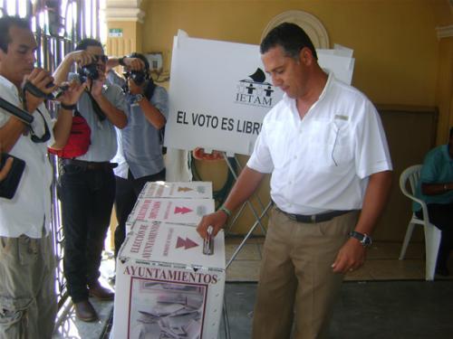 Candidatos coinciden en un proceso tranquilo