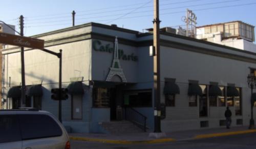 Trabajadores toman el Café Paris