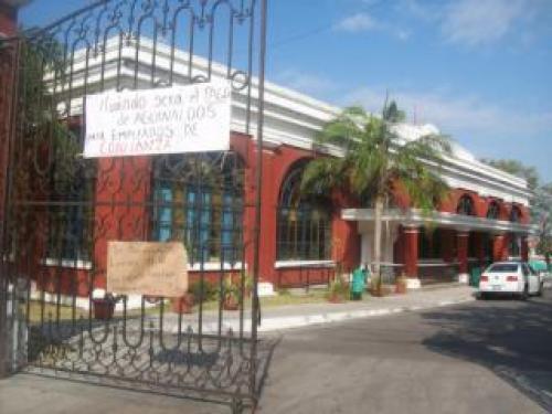Desde hace una semana Casa de la Cultura sin luz y sin agua