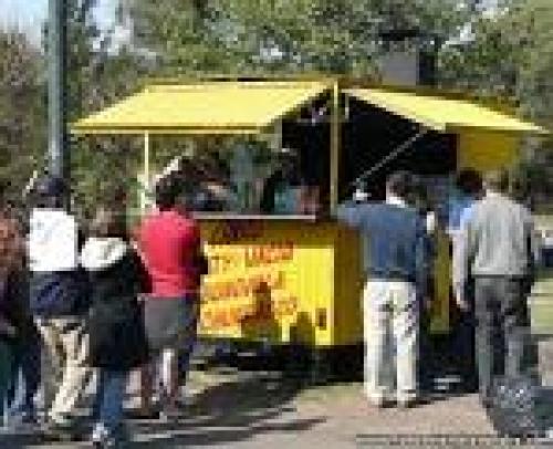 Decomisa Coepris alimentos en mal estado